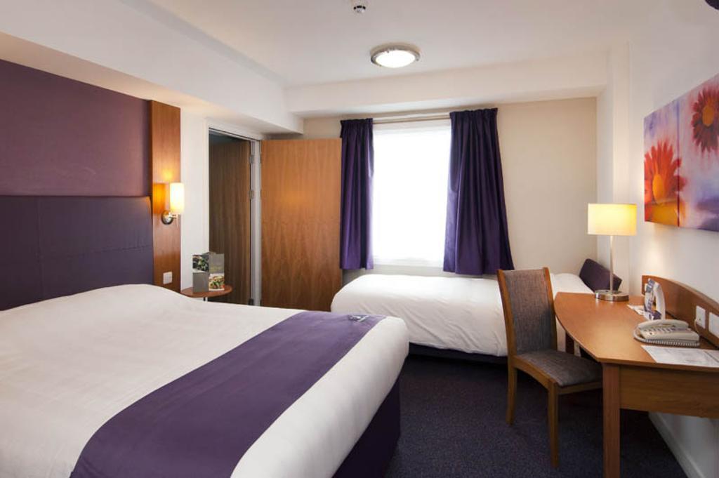 Premier Inn Glasgow Airport Paisley Habitación foto