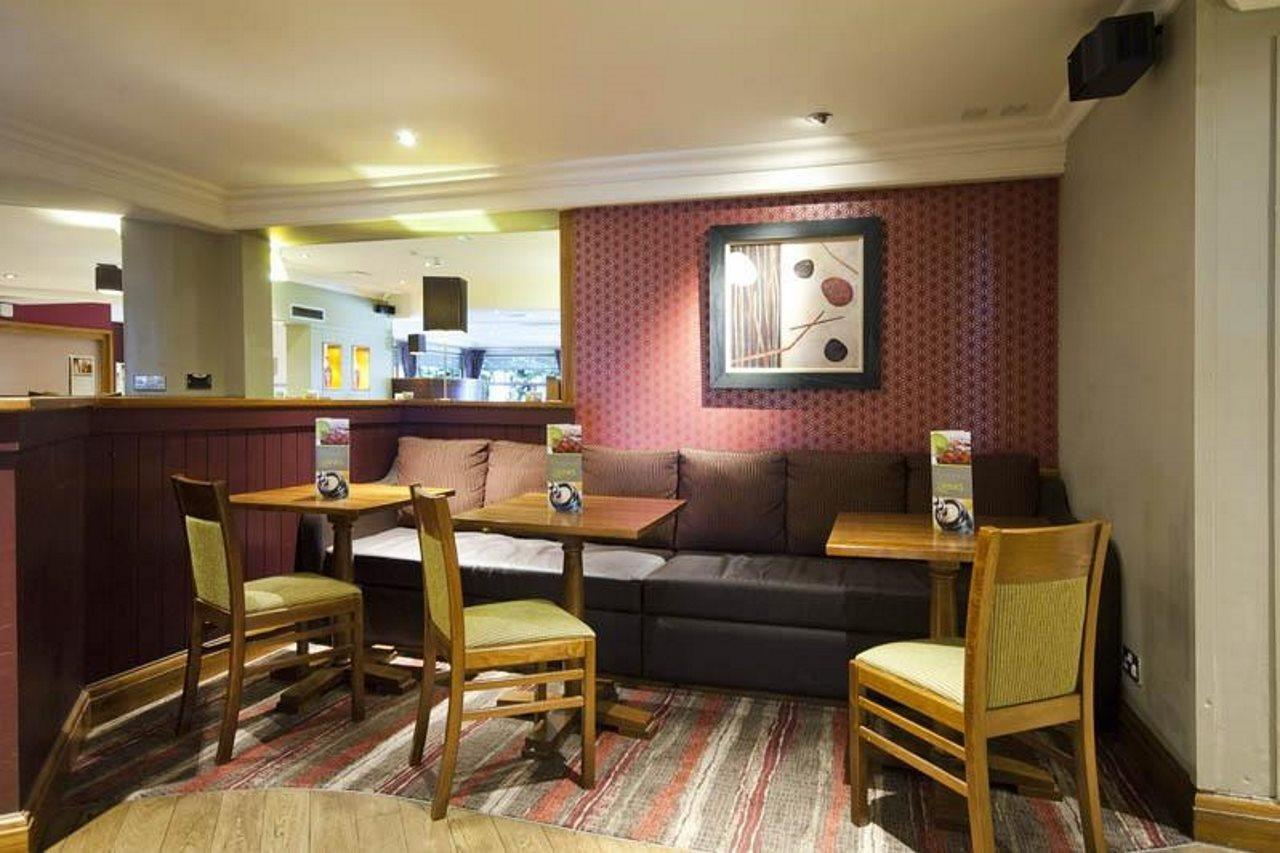 Premier Inn Glasgow Airport Paisley Exterior foto